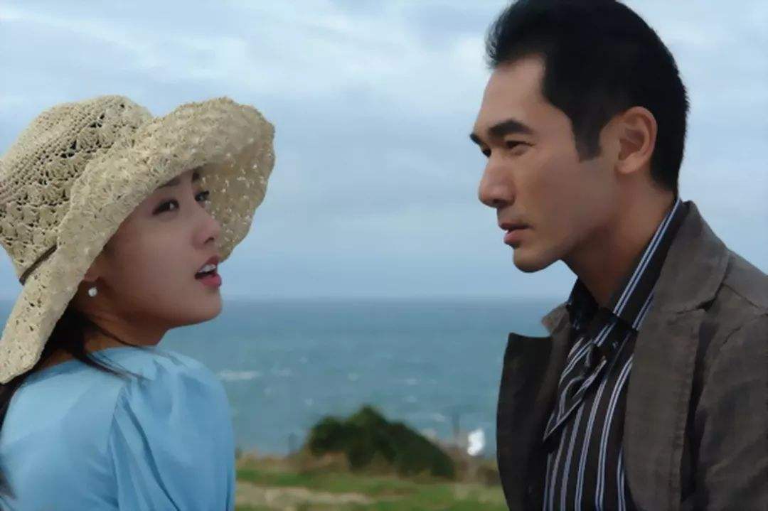 女人劈腿7大前兆的表现,如何判断一个男的是不是劈腿