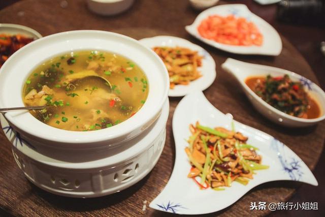 天目湖加南山竹海哪里泡温泉好,天目湖度假秘境享受绝美自然山水