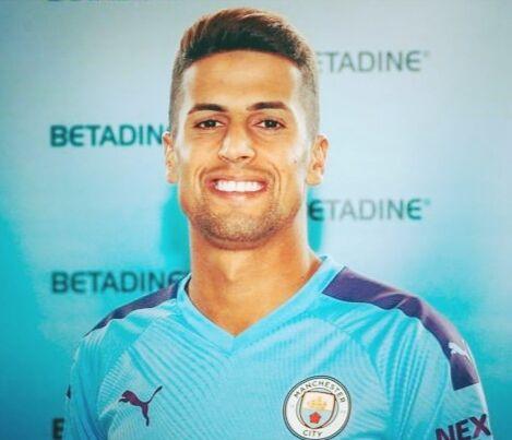 广东足球十大边后卫,十大水货边后卫