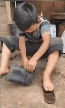 2019暖心故事:生活再苦,人间值得