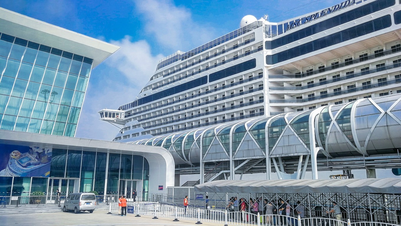 海上养猪场邮轮,海洋光谱号邮轮海上养猪场