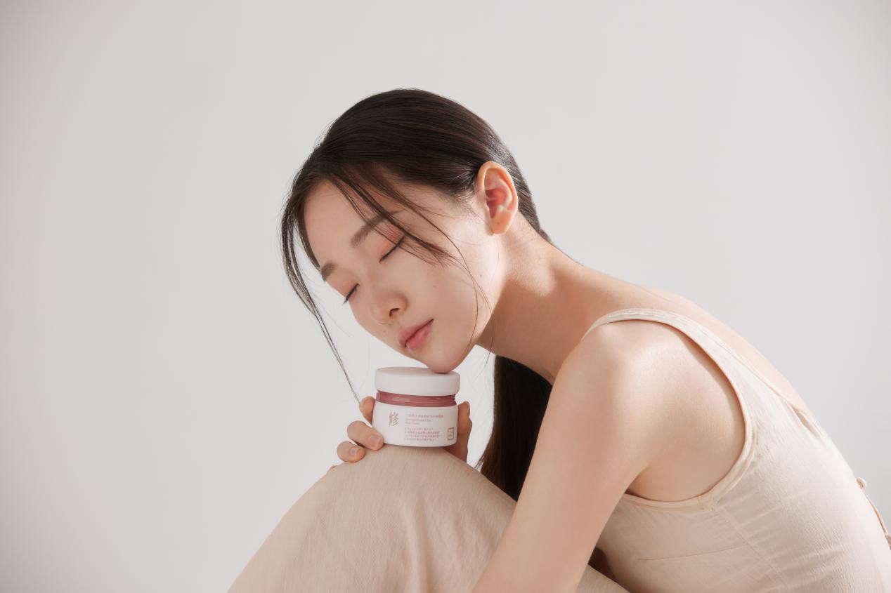 三草两木晚安补水保湿睡眠面膜,三草两木净颜修复面膜