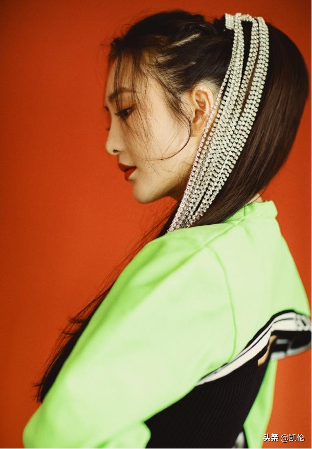 王鸥早期红毯,王鸥黑色发绳