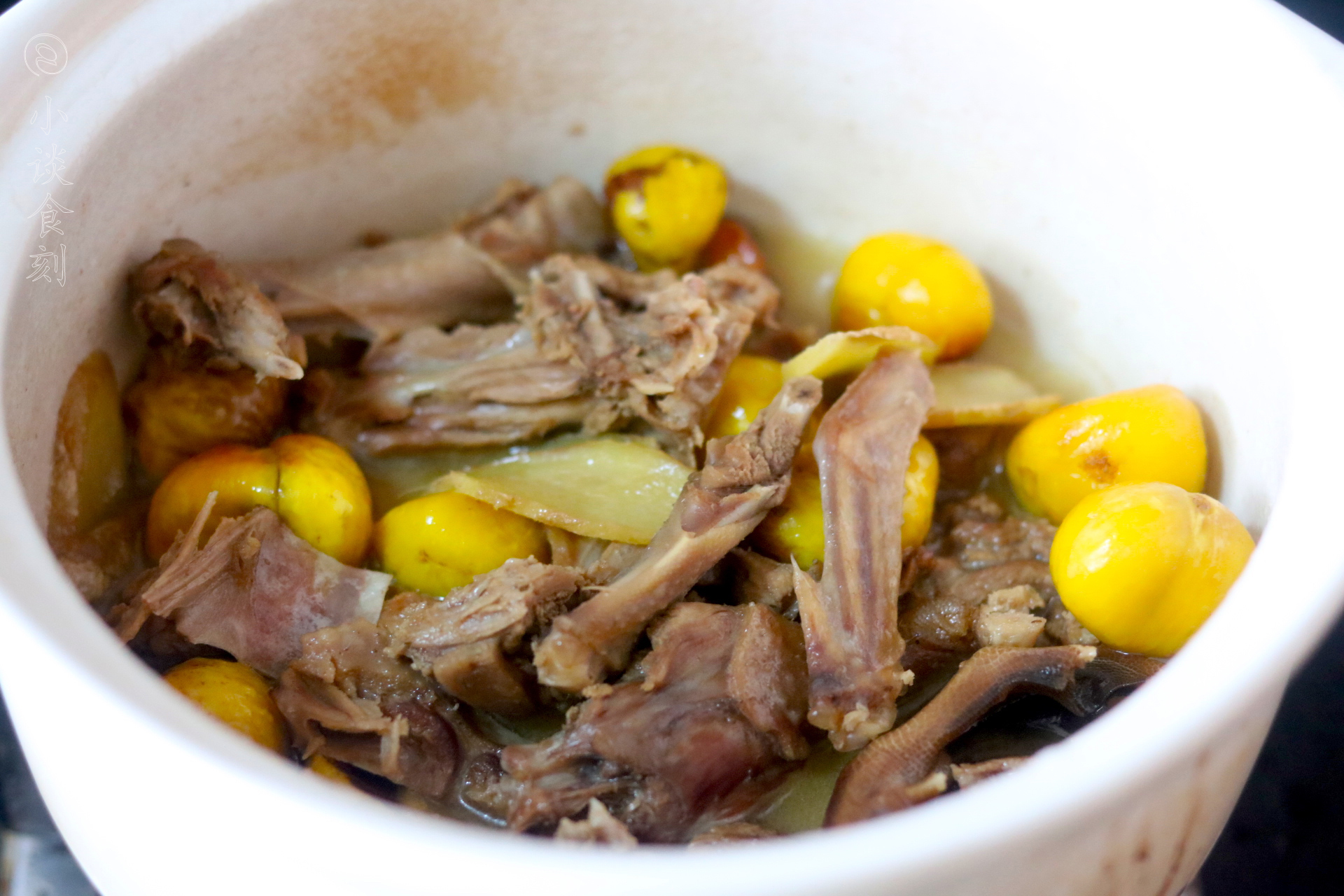 焖鸭子放醋,焖鸭肉要不要焯水