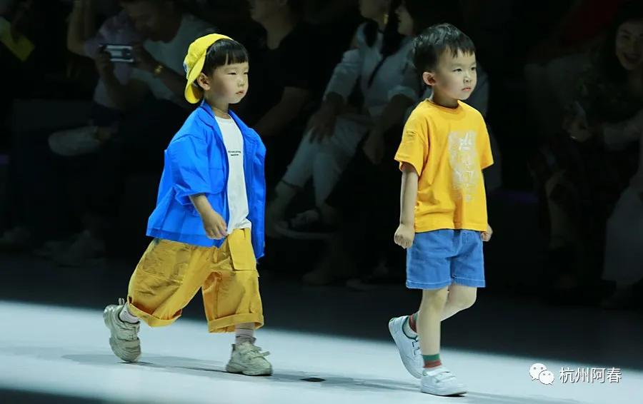 国际时尚周巴黎,时装周秀场