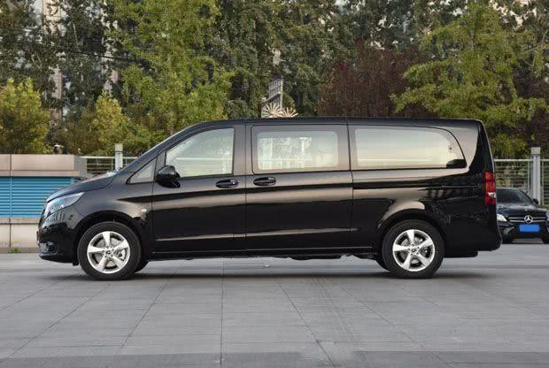 奔驰7座车威霆,奔驰威霆和v260区别评测