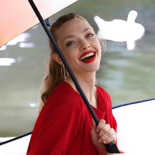 好莱坞性感女神变喂鸡农妇：导演要我脱裤子，老娘不干了