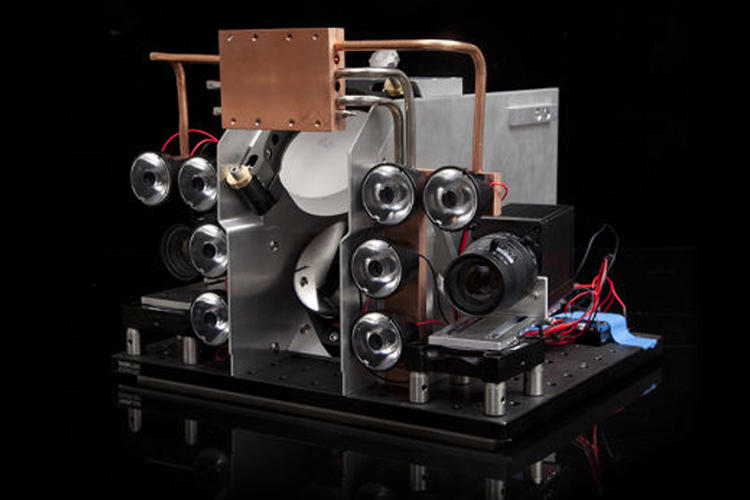 紫外线灭蚊灯能把人晒黑吗,紫外线灭蚊灯对人体有辐射吗