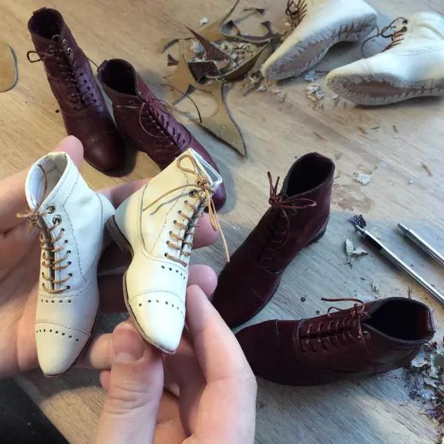 看过这位俄罗斯帅哥制作的人偶,不禁感叹:逼真得有点慎人了