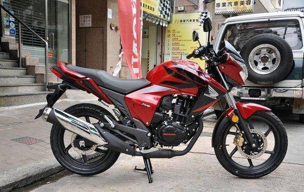 五羊本田彪影150和幻影150区别,五羊本田幻影水冷150什么时候上市