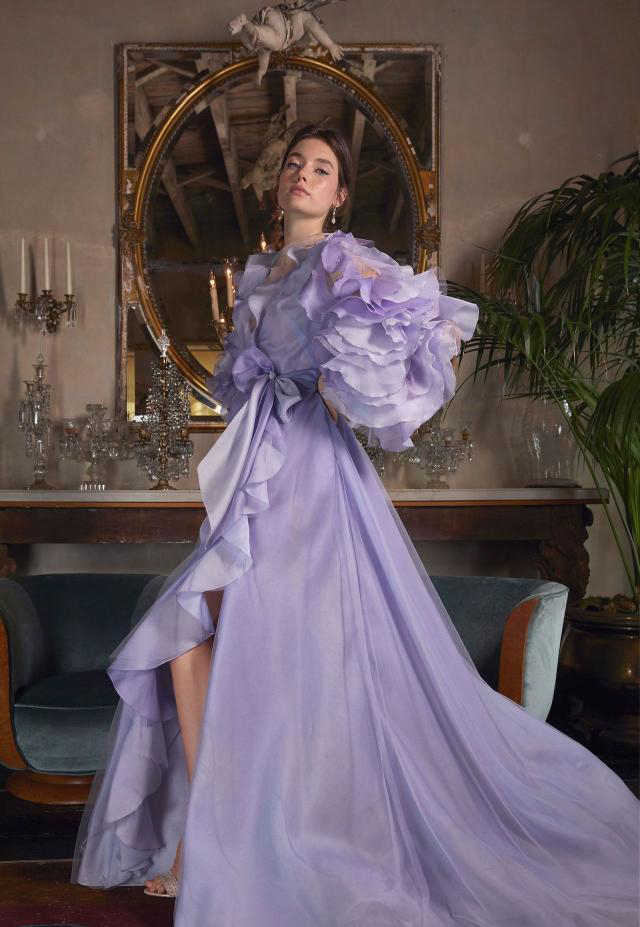 marchesa楂樺畾绀兼湇,marchesa绀兼湇