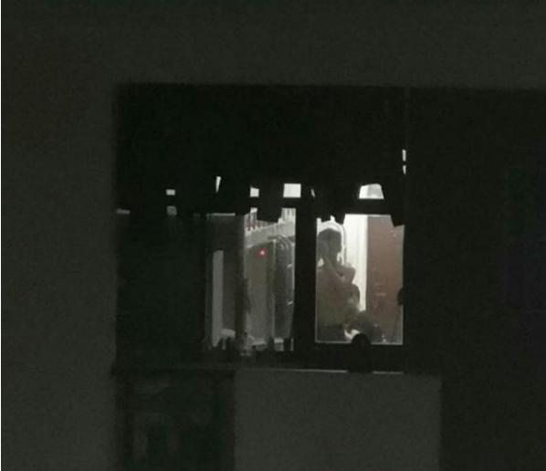 一群大学生集资买望远镜，只为这种事？广西民族大学要成网红了？