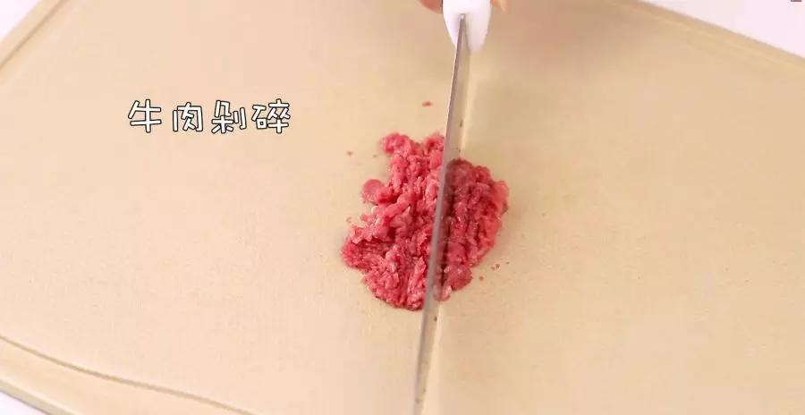 宝宝吃大米牛肉粥,牛肉粥宝宝1岁以上易消化