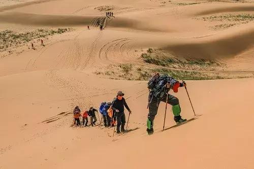 冬天100人团建最火的十个项目,100多人团建最火的十个项目