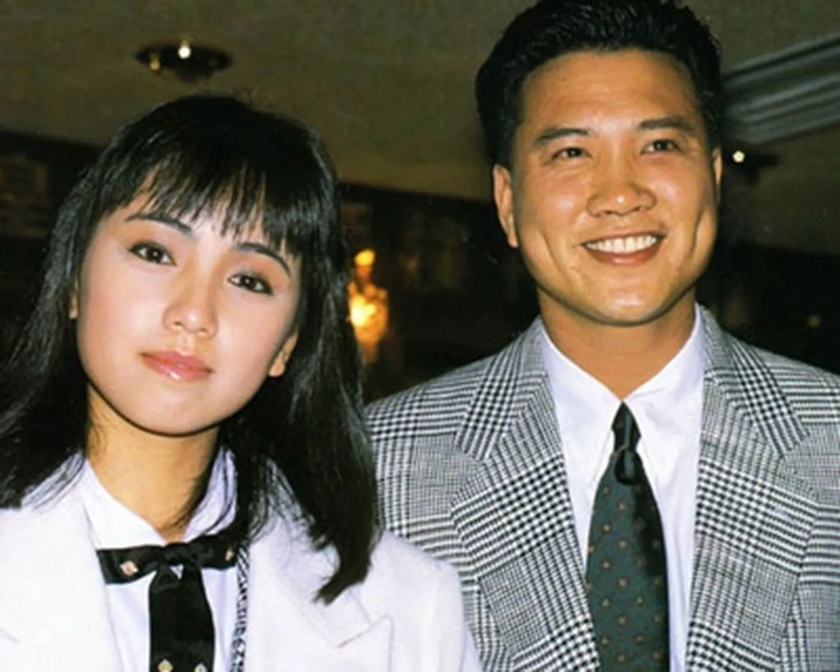 香港人评价万梓良邓萃雯,香港万梓良