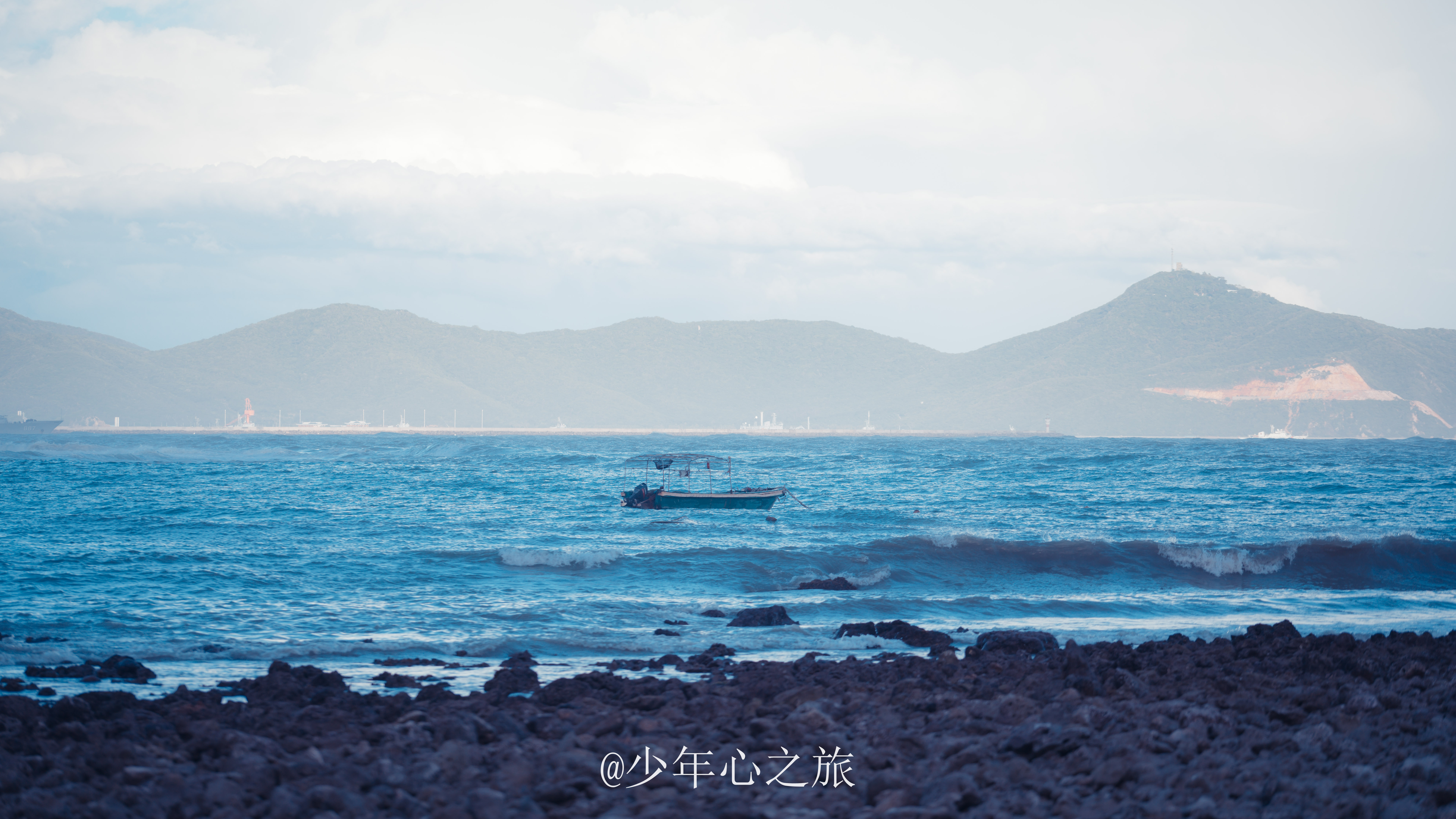 三亚海边哪里比较危险,三亚最危险的地方