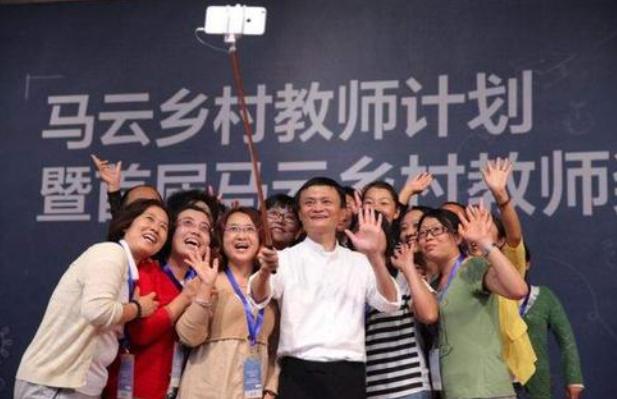 贫困女孩给马云寄老母鸡,山区女孩为马云寄鸡