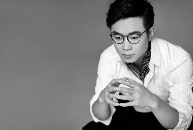 董成鹏和柳岩最新视频,揭秘大鹏董成鹏和柳岩什么关系