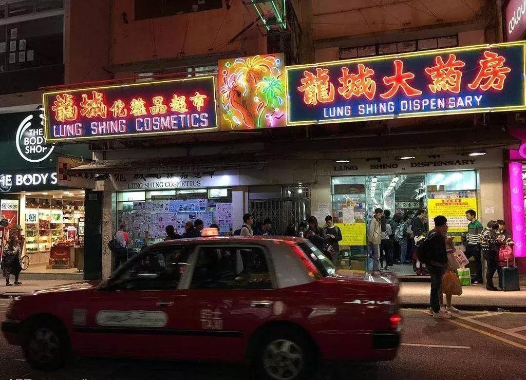 像彩色水果糖一样的香港，让人心动