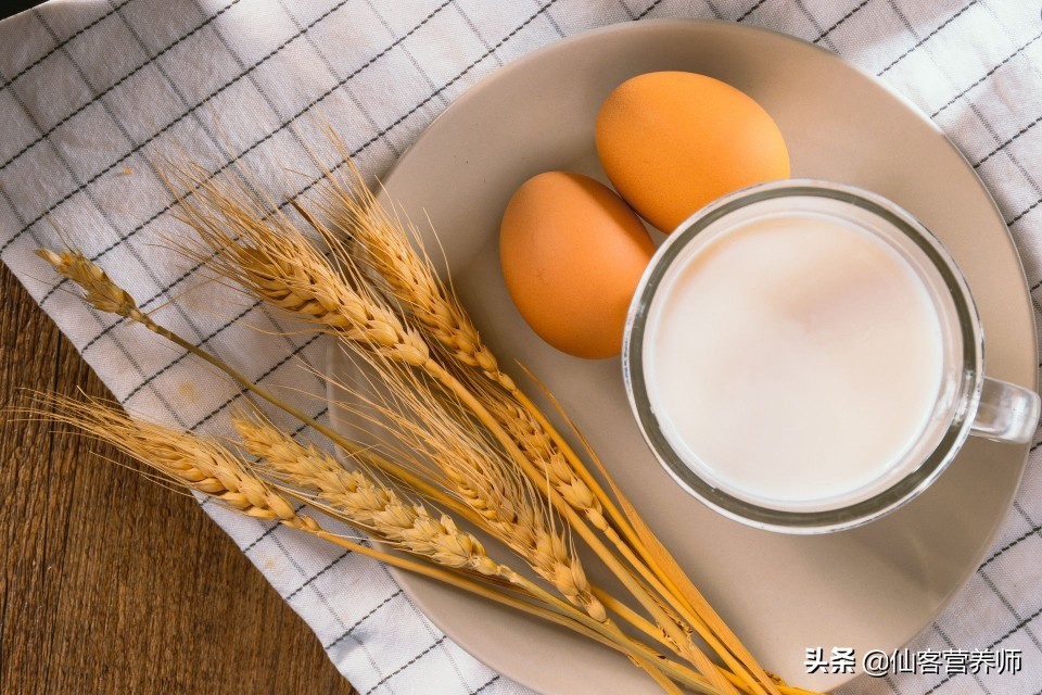 饮食减肥紧致皮肤,怎样让减肥后松弛的皮肤变紧致