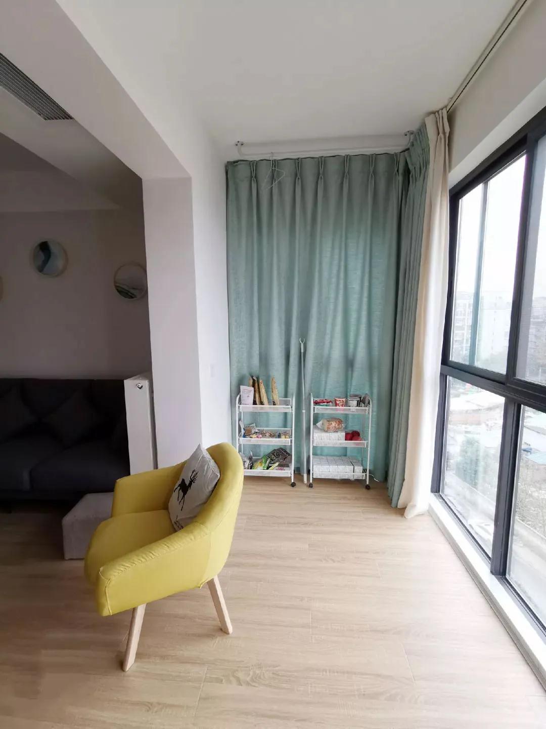 泛黄白墙、陈旧水晶灯统统过时!91㎡二手房用改造证明脱胎换骨