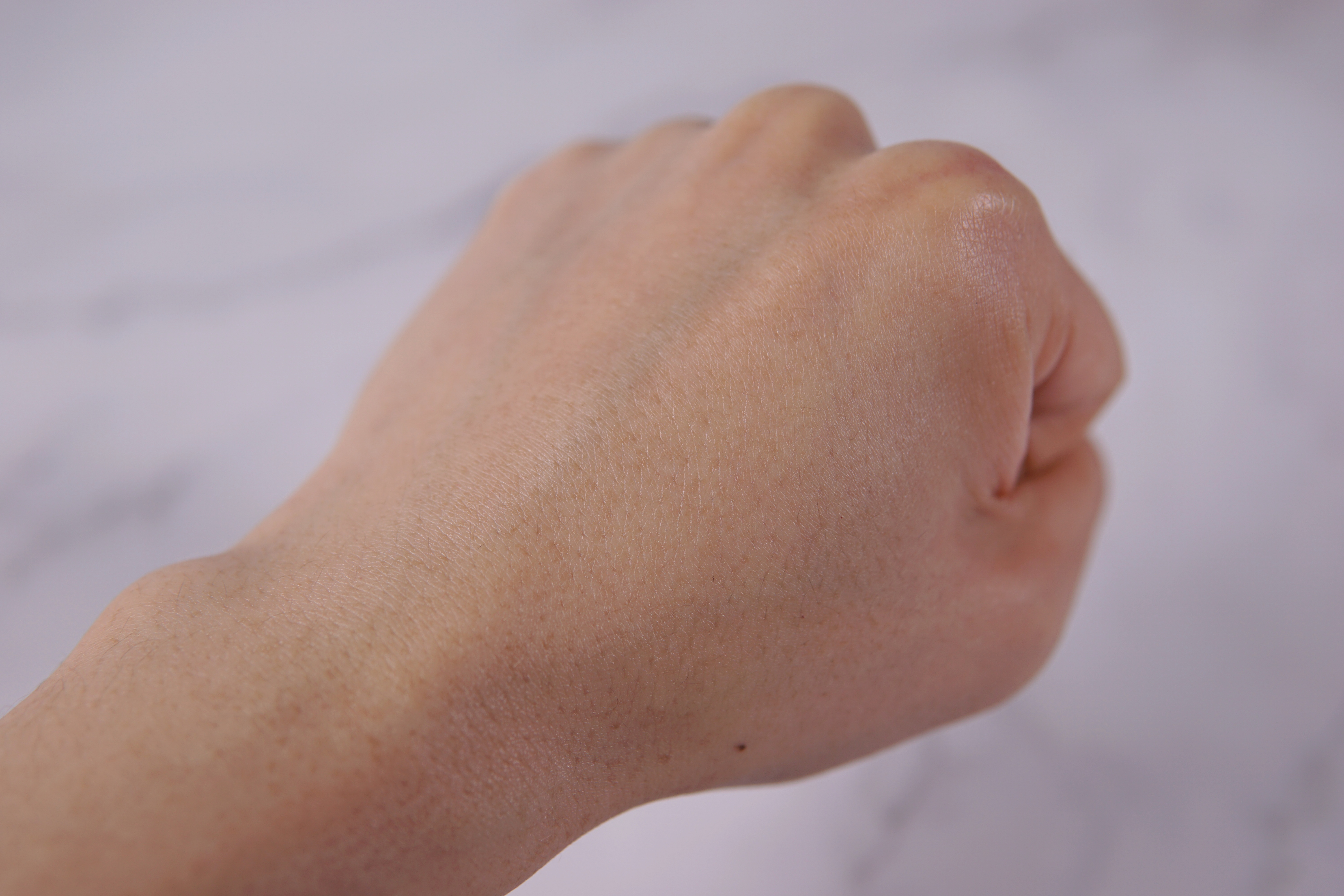 雅诗兰黛红石榴和olay大红瓶,olay大红瓶水250ml测评