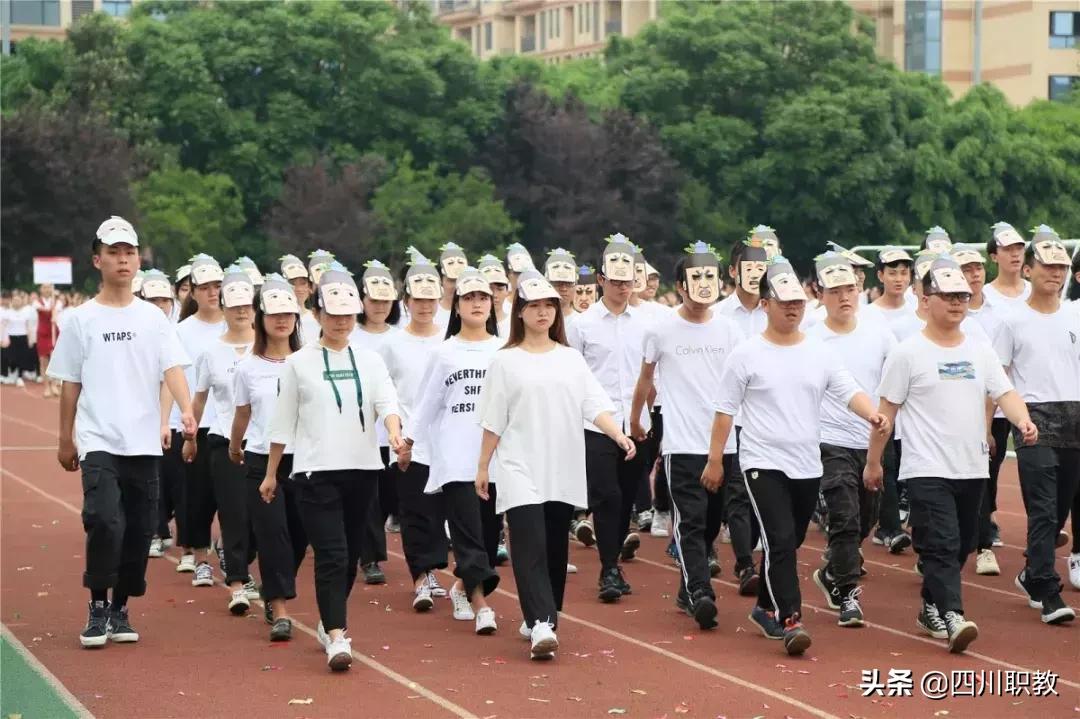 成都大学运动会来自不同国家,成都大学世界大学生运动会