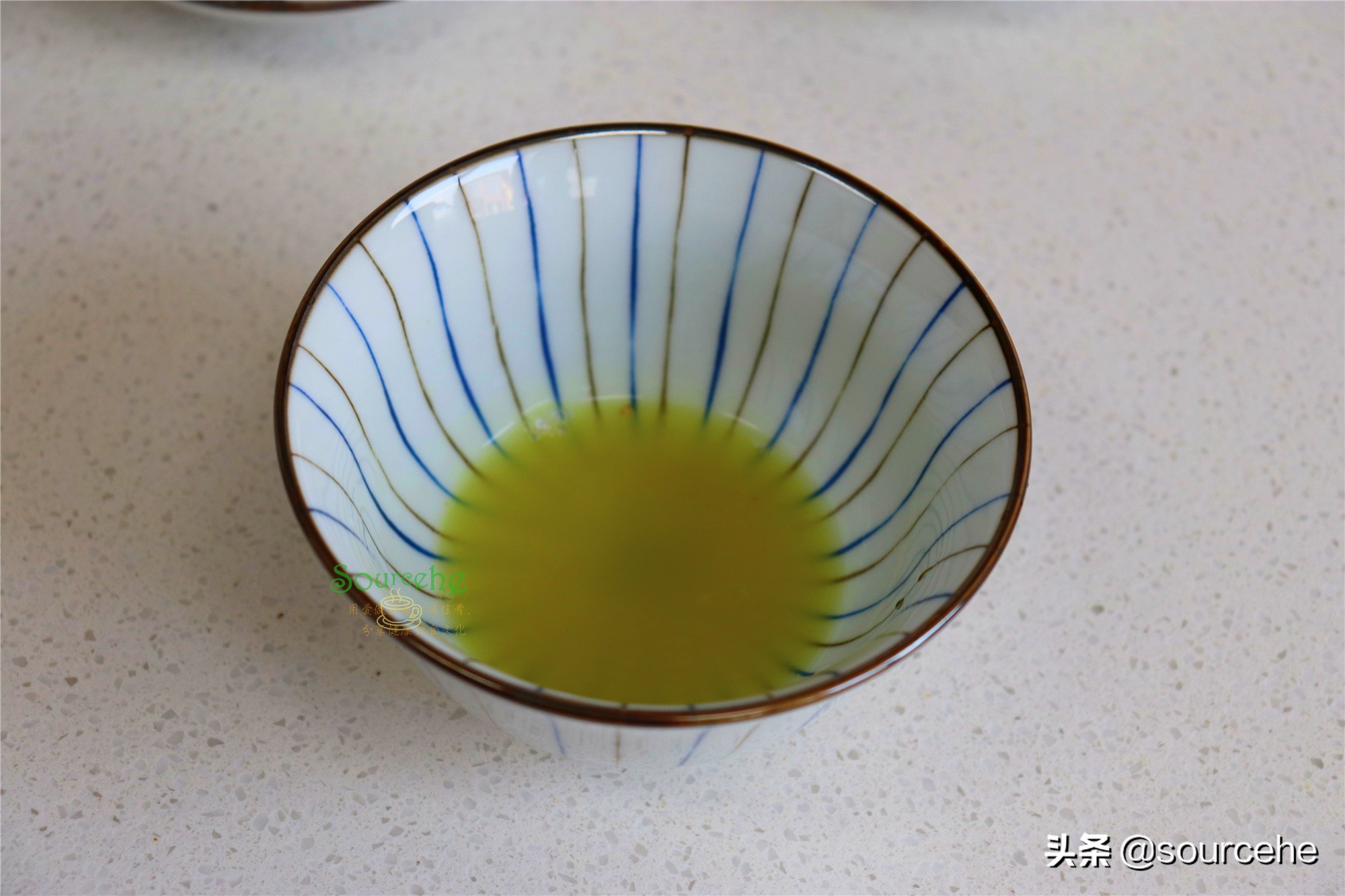 牛奶与生姜汁碰撞之后，香醇爽滑，甜中微辣，尤其适合女生吃