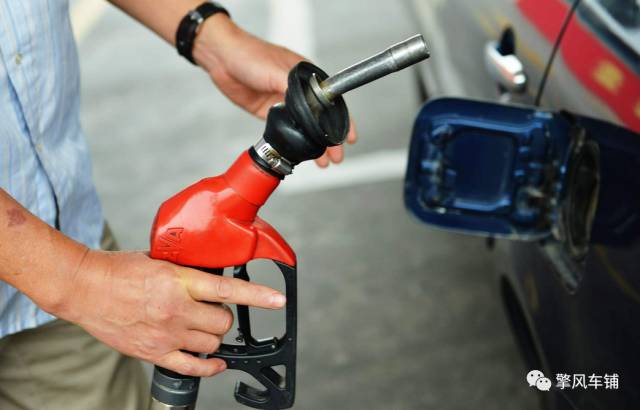 汽油车加了柴油能跑多久,我给你个忠告汽油车不能加柴油