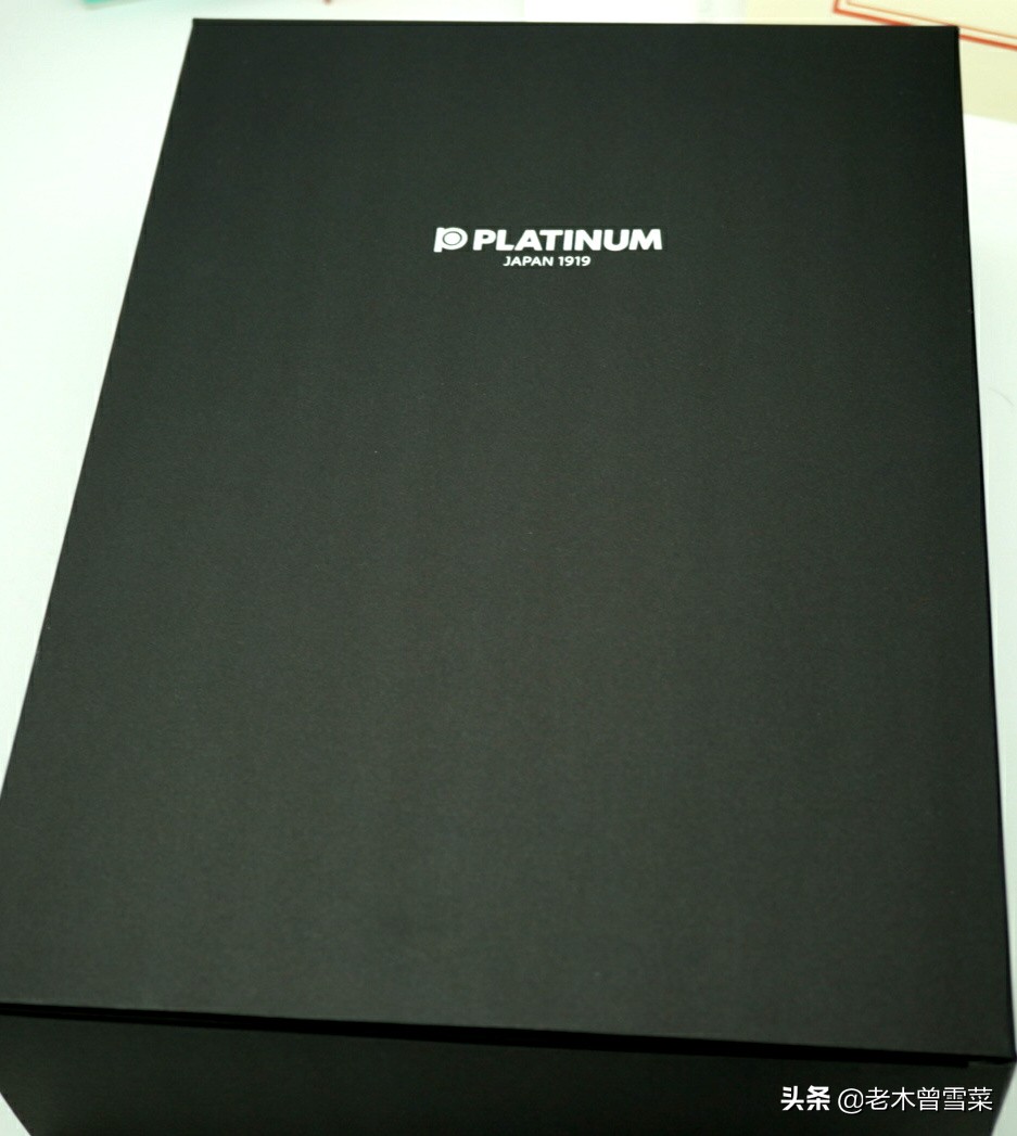 白金钢笔十周年限量款,英雄钢笔90周年纪念款金色18k