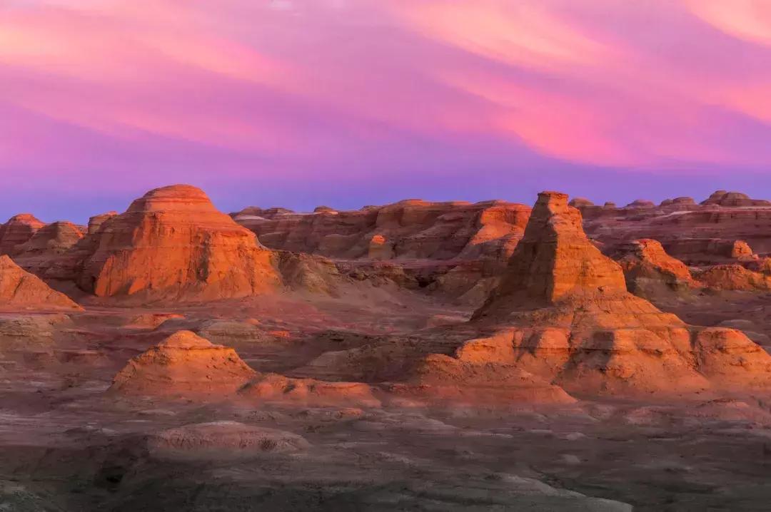 新疆的北疆和南疆哪个更美,北疆新疆之美