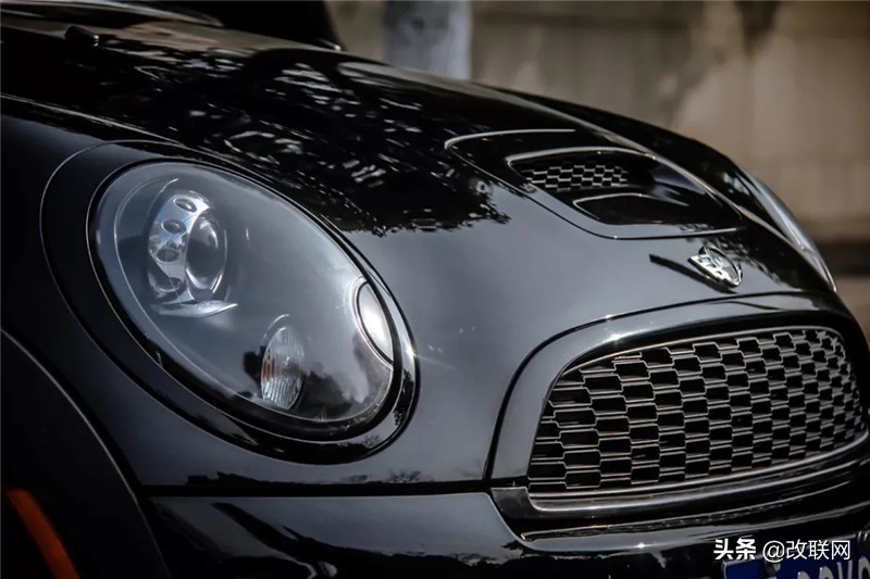 这是情怀体现的MINIR56JCW帅到爆炸