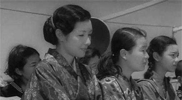日军为征*安妇慰**，连13岁*女幼**都不放过，而且还不发工资