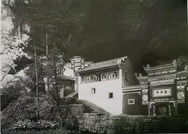100年前中国风景建筑老照片,两亿多年前的景观
