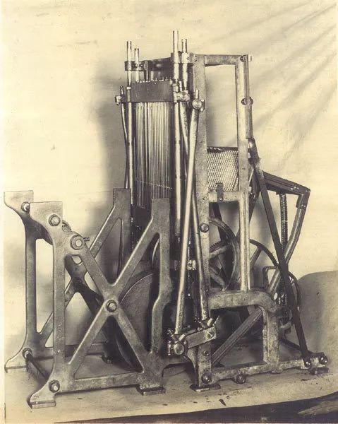 吐司如何切薄片,切吐司片最简单的方法