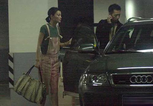 王菲怎么样谈恋爱的,歌坛天后王菲谢霆锋