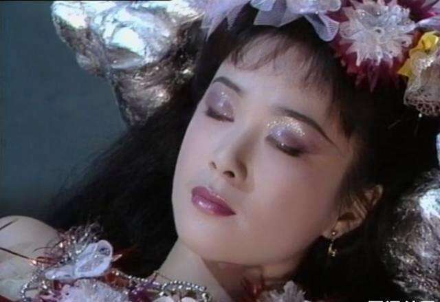 傅艺伟妲己绝美造型,傅艺伟苏妲己妩媚动人