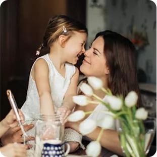 周宁县礼门乡举办“避暑清凉福地”品牌推介会，浙闽知名旅行社赴周宁考察踩线，为衢宁铁路旅游线路产品铺路