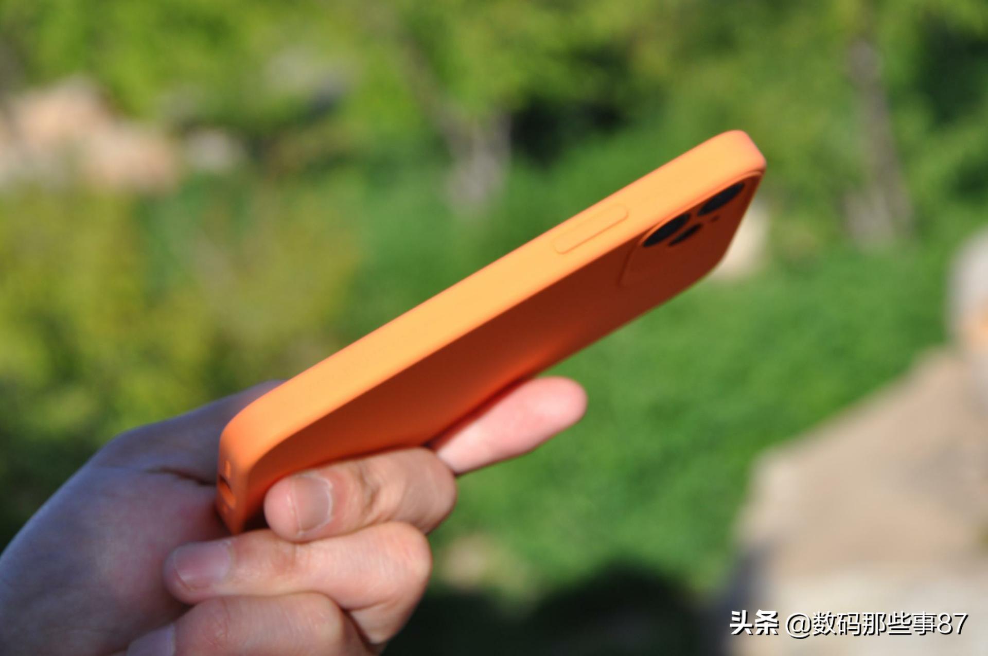 被抖音种草的手机壳,官网透明磁吸手机壳使用感受