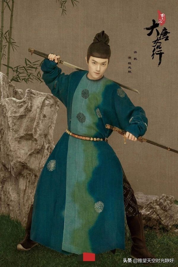 许凯是公认95后颜值超高,许凯那些年的神仙颜值