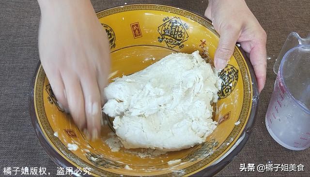 面团拉长拉薄不断的和面方法,各种面团的和面方法