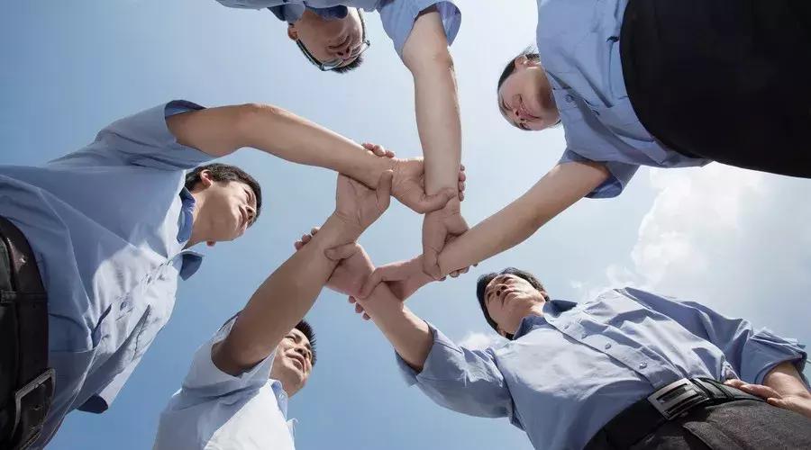 在上海缴五险一金有什么用?哪些钱可以提出来用?