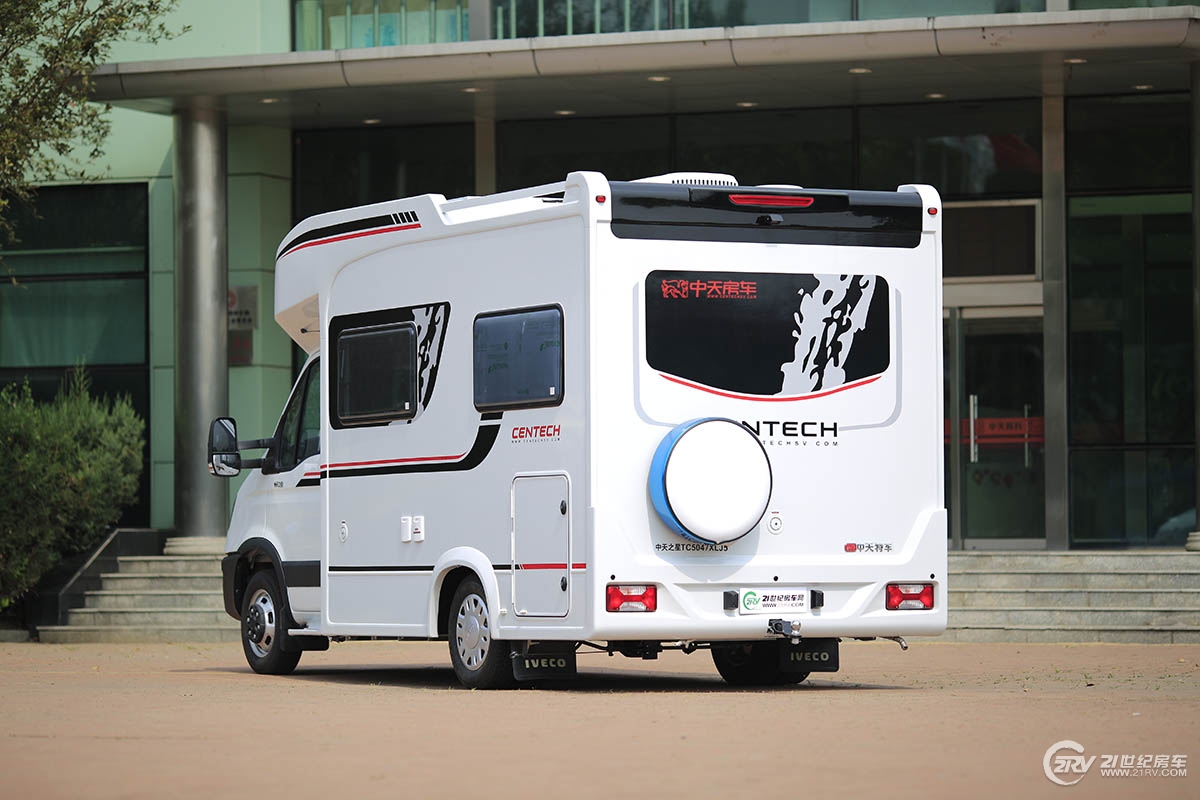 中天房车新季风畅游款,最新版的大通t型房车价格