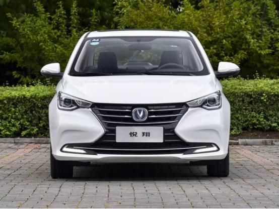 小型车市场终于回暖，全靠这款五万元就能买到的长安悦翔