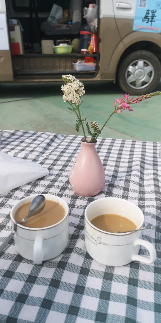 最新江布拉克5月份景色,江布拉克7月美吗