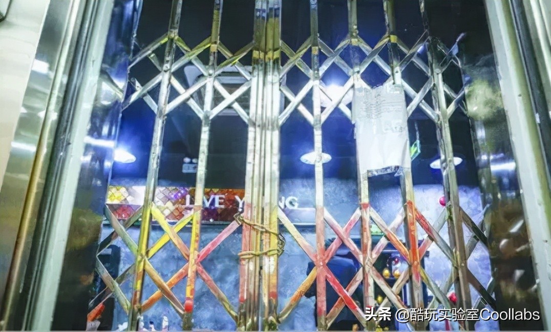 *拍偷**、性暗示、*养包**…健身房的1.5万亿生意究竟是什么?