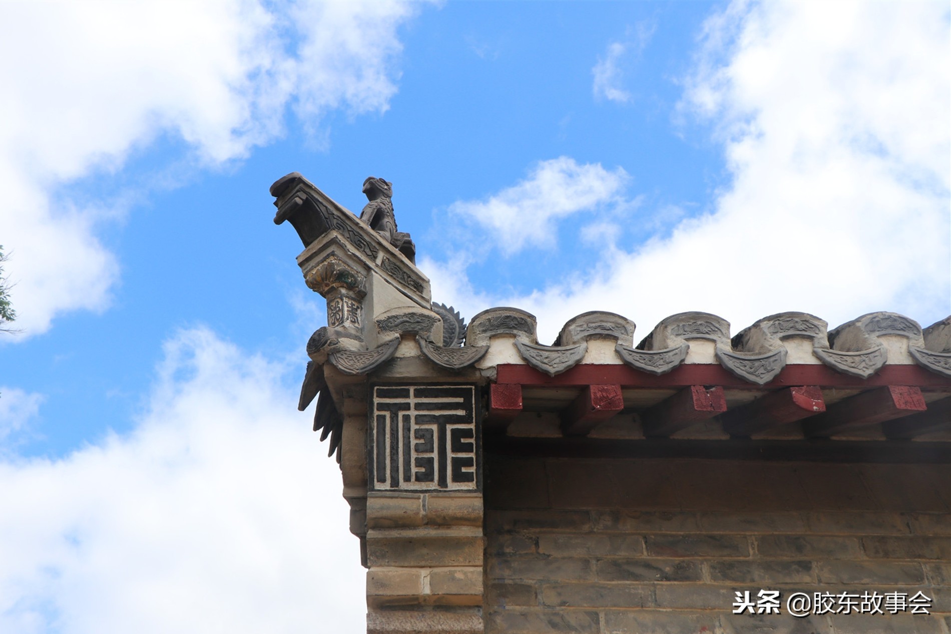 1852年的山东省乡试，一位年近40岁的文登人名列第一