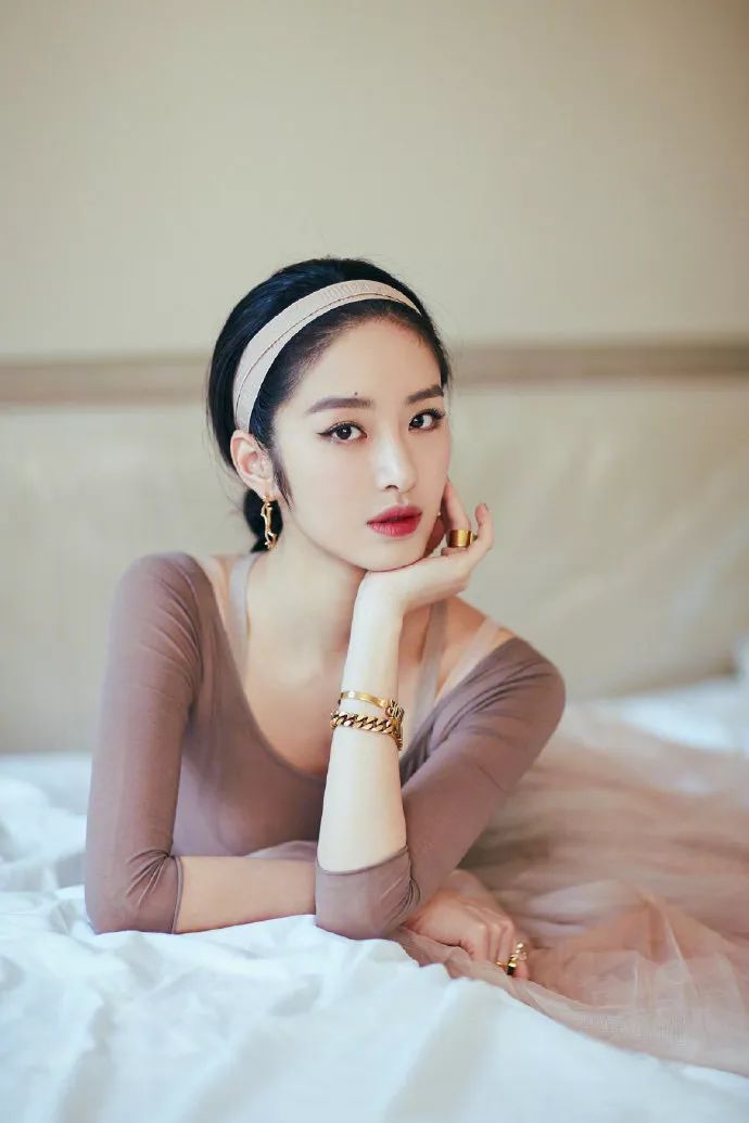 不同脸型适合戴什么样的发带,如何挑选适合自己的发带