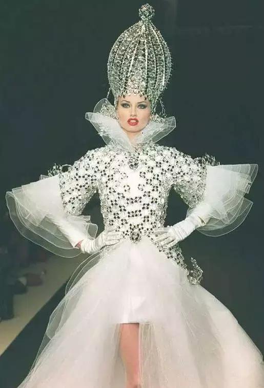 你真的知道什么是服装尾货吗,你们真的了解设计吗