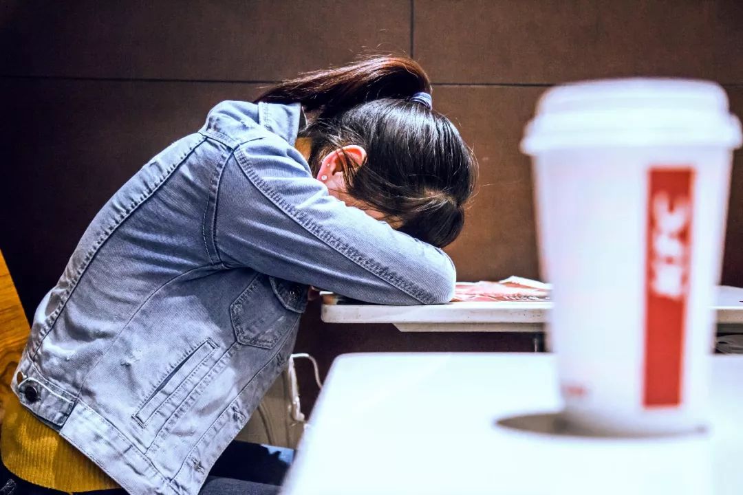 凌晨3点不回家的人,凌晨两点没有回家的人